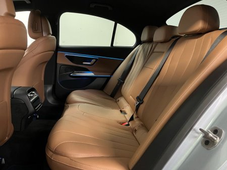 2026 Mercedes-Benz E Class 300de AMG - 20 Inch Alloys - Reversing Camera - Ambient Lighting - Sat Nav - Climate Control - Electric Heated Memory Seats - Keyless Start - Apple CarPlay/Android Auto €91,597