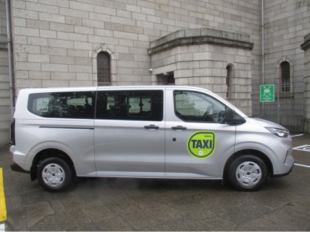 2025 Ford Transit Custom Kombi WHEELCHAIR ACCESSIBLE LWB AUTO 2.0TD 136PS 9 SEATER €64,500