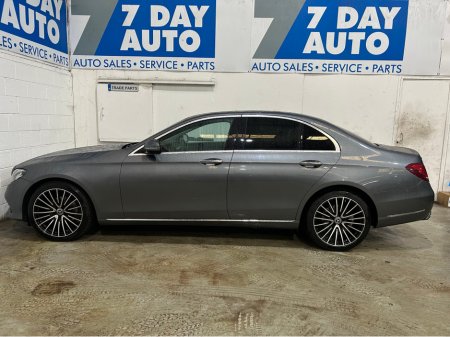 2017 Mercedes-Benz E Class E220 D SE 4DR AUTO €17,750