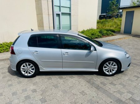 2009 Volkswagen Golf  €17,950 thumbnail