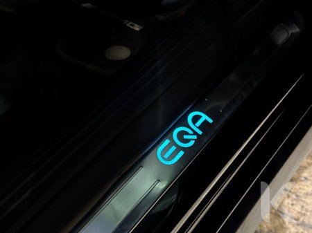 2022 Mercedes-Benz EQA EQA 250 AMG LINE - HEATED SEATS - REVERSE CAMERA - AMBIENT LIGHTING - ELECTRIC TAILGATE €28,950 thumbnail