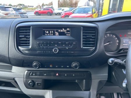 2021 Opel Vivaro L2H1 2900 1.5 5DR €11,950 thumbnail