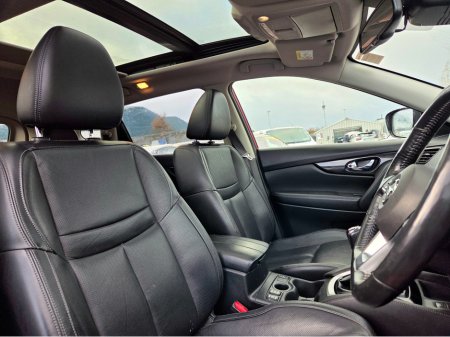 2020 Nissan X-Trail 1.7 DSL SVE 7 SEATER ** HUGE SPEC LOW MILEAGE IRISH CAR  ** PANORAMIC GLASS ROOF ** FULL LEATHER INTERIOR ** HEATED FRONT & REAR SEATS ** BEST AVAILABLE ** €23,995 thumbnail