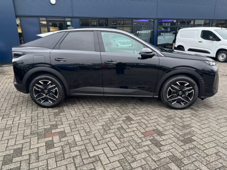 2025 Peugeot 3008  €40,950