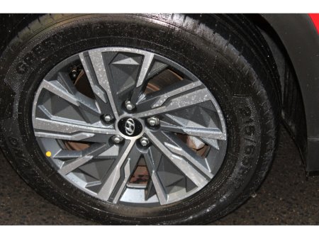 2021 Hyundai Tucson 2WD Executive HEV Auto €30,950 thumbnail