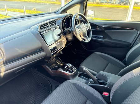 2017 Honda Fit 1.5L Petrol Hybrid Automatic thumbnail