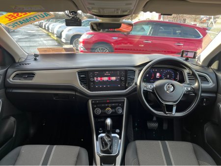 2021 Volkswagen T-Roc STYLE AUTOMATIC 2.0 DIESEL //LOW MILES//KEYLESS ENTRY//REVERSE CAMERA//ADAPTIVE CRUISE CONTROL//BLIND SPOT WARNING// €25,950 thumbnail