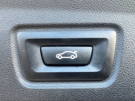 2022 BMW i4 XDRIVE40E M-SPORT COMPETITION // VIRTUAL COCKPIT // NEW 20" COMPETITION ALLOYS // AMBIENT LIGHTING €34,900 thumbnail