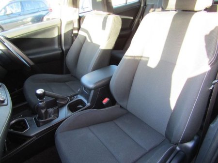 2016 Toyota Rav4 RAV4 2.0d-4d Luna 4DR €15,950 thumbnail