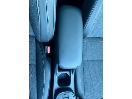 2025 Honda Jazz 1.5 E:hev Advance €29,995 thumbnail