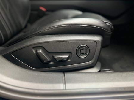 2022 Audi A6 COMPETITION 55 TFSI E QUATTRO €43,990 thumbnail