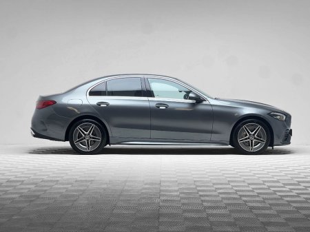 2022 Mercedes-Benz C Class 300E AMG LINE €36,990 thumbnail