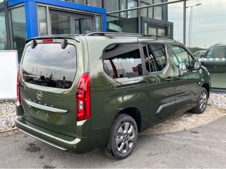 2026 Opel Combo Life WHEELCHAIR ACCESSIBLE 7 SEATER AUTOMATIC €35,700 thumbnail