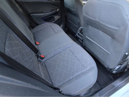 2023 Volkswagen Golf 1.5 TSI PETROL GOLF MK 8 FULLY LOADED €26,995 thumbnail