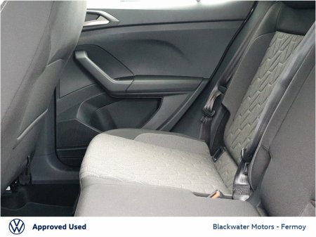 2026 Volkswagen T-Cross T-CROSS EDITION75 1.0 M5F 95HP €40,663 thumbnail