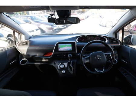 2016 Toyota Sienta  €11,499 thumbnail