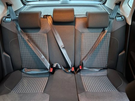 2016 Volkswagen Polo COMFORTLINE 1.2 TSI // 16" GTI ALLOYS // REVERSE CAMERA // ADAPTIVE CRUISE CONTROL €12,900 thumbnail