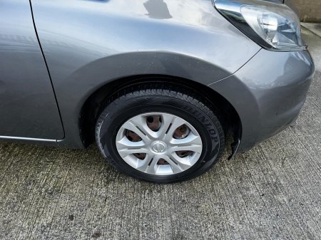 2015 Nissan Note Nissan note 1.2 petrol high spec model €9,750