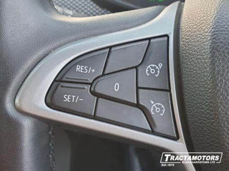 2023 Dacia Jogger EXPRESSION TCE 110 NBI 5DR thumbnail