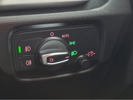 2014 Audi A3 ( 142 REG ) SALOON 1.4 TFSI PRIVACY GLASS REVERSING CAMERA - PARKING SENSORS ALLOYS - SIMI DEALER - LOW ROAD TAX BAND €14,950 thumbnail