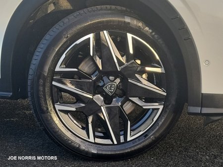 2025 Peugeot 5008 STD ALLURE MHEV 145 E-DSC €47,495