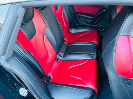 2012 Audi S5  €21,950 thumbnail