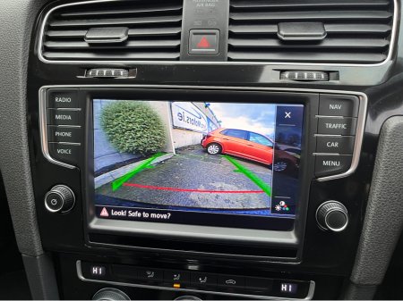 2014 Volkswagen Golf HIGHLINE AUTOMATIC 1.4 PETROL //ONLY 9668 MILES//REVERSE CAMERA//ADAPTIVE CRUISE CONTROL// €13,950 thumbnail