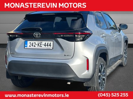 2024 Toyota Yaris LUNA SPORT BI €32,888