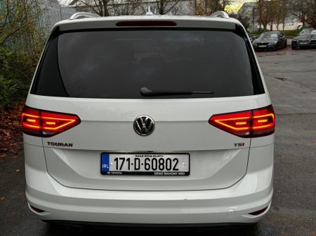 2017 Volkswagen Touran 1.2 TSI 110HP Highline €18,950