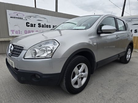 2009 Nissan Qashqai 1.6 SE 5DR €3,700