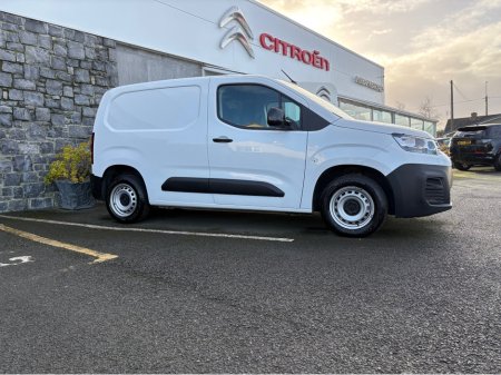 2023 Citroen Berlingo ENT VISION BLUEHDI 10 €23,950 thumbnail