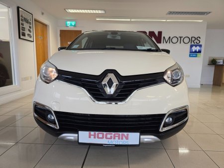 2017 Renault Captur * Jan 2026 Pricing * Signature 1.5 DCI 5DR H/B * Best Spec * €13,750