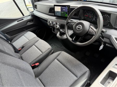 2026 Nissan Interstar Free Towbar & Ply-lining L2H2 150 bhp SV Premium €35,326