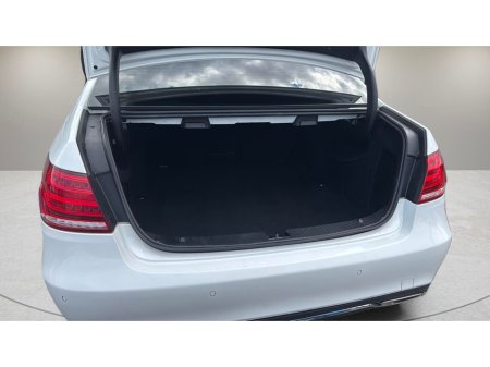 2015 Mercedes-Benz E Class E 200 BLUETEC CLASSIC SPORT A/T €15,490