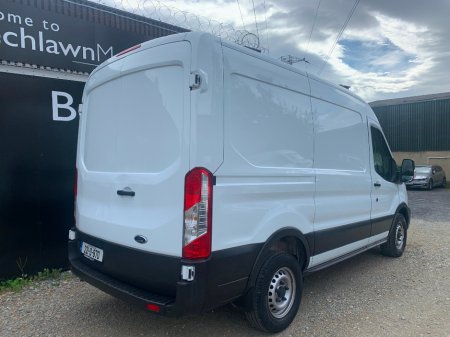 2022 Ford Transit 2.0 TDCI 130 PS MWB MED ROOF // PRICE EXCL. VAT // ONE OWNER // FULL SERVICE HISTORY // EXCELLENT CONDITION // €15,406