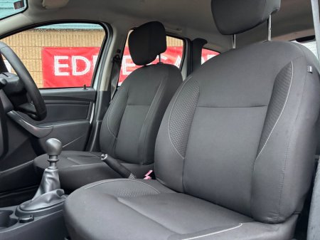 2018 Dacia Duster 1.5 dCi 110 ALTERNATIVE €10,950 thumbnail