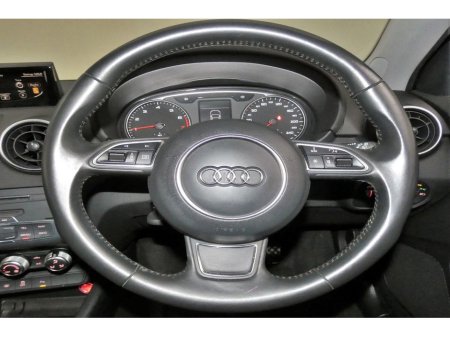 2017 Audi A1 1.0TFSI 95HP S-TRONIC 5DR *BI-TONE ROOF* thumbnail