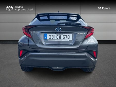 2023 Toyota C-HR HYBRID SOL €30,995