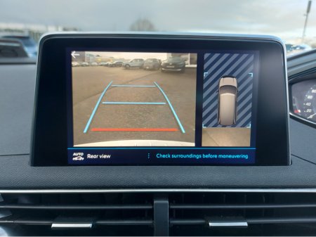 2018 Peugeot 5008 ALLURE 1.6 BLUE HDI 120 4 4DR €16,950 thumbnail