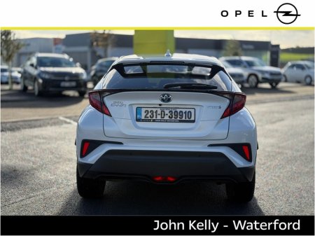2023 Toyota C-HR 1.8 HYBRID SPORT €24,885