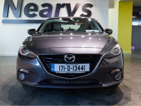 2017 Mazda Mazda3 2.2 150PS PLATINUM LS 4DR €10,950