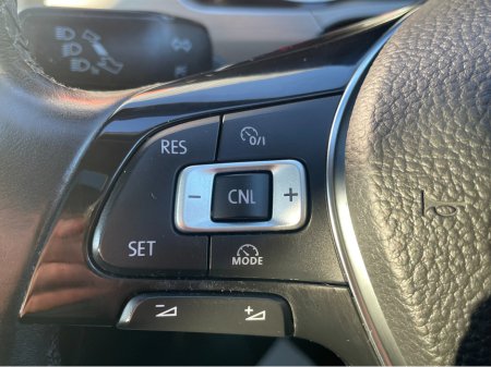 2016 Volkswagen Touran CL BLUEMOTION 2.0 TDI MANUAL 6SPEED FWD 150 5DR €13,950 thumbnail