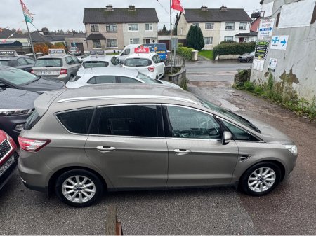 2017 Ford S-Max TITANIUM  7 Seater €11,900