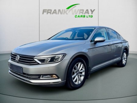 2016 Volkswagen Passat COMFORTLINE 1.6 TDI MANUAL 6 SPEED 120 BHP**FRONT AND REAR PARK AID**€190 TAX**FSH**MINT**