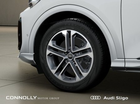 2026 Audi Q5 SUV S Line TDI quattro 204bhp Auto "On order for 261" €88,658 thumbnail