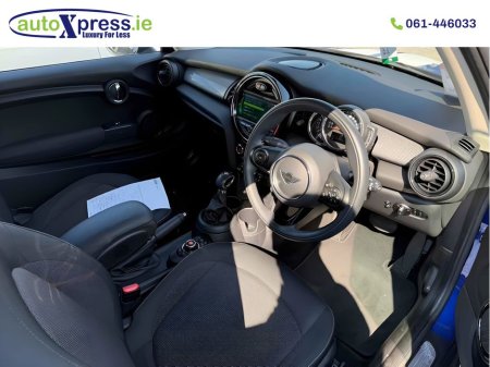 2020 MINI Cooper D 1.5 Automatic, Reversing camera €23,995