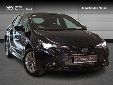2024 Toyota Corolla HYBRID LUNA H/B €31,950