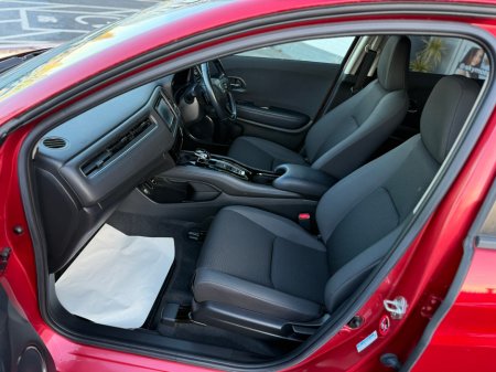 2020 Honda Vezel  €20,950 thumbnail