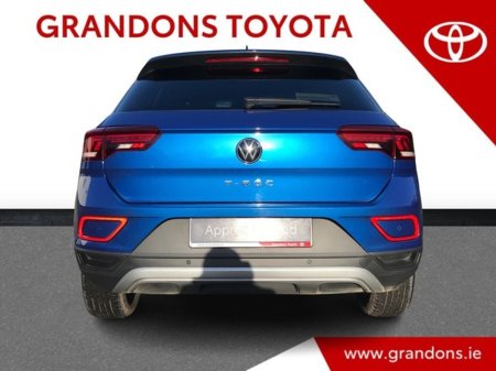 2023 Volkswagen T-Roc LIFE 1.0 TSI MANUAL - GRANDONS €25,995 thumbnail