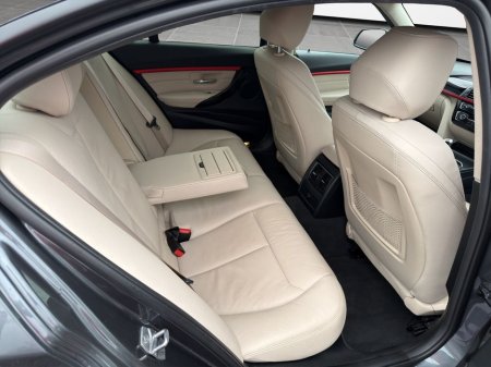 2018 BMW 3 Series 330e Sport €21,888 thumbnail